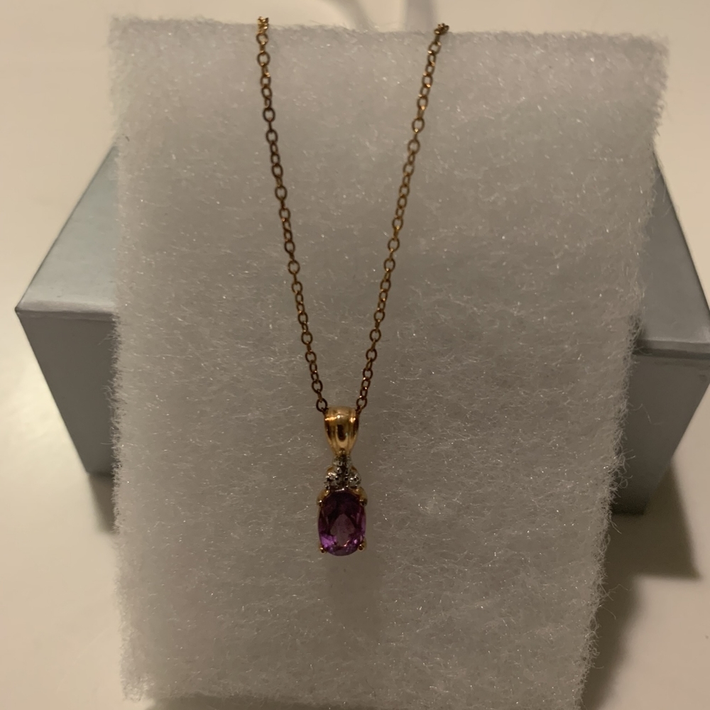 Amethyst and gold necklace